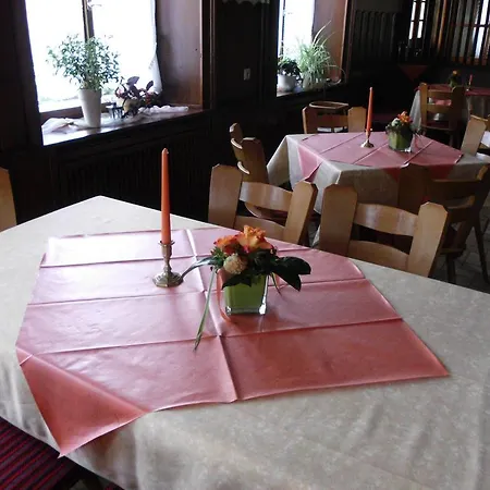 Finken, Gaestezimmer An Der Rench Guest house